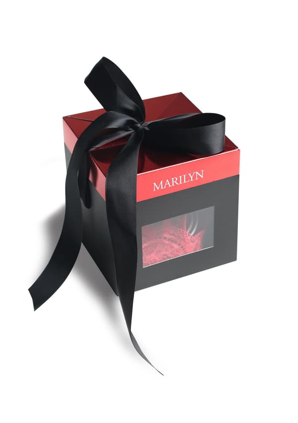 Liten Marilyn presentask MARILYN PRESENTASK SOCKS band