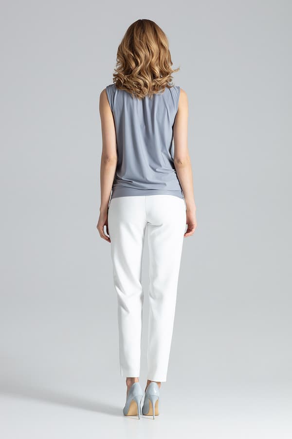 Elegant ærmeløs bluse - grå kuvertbluse M337 størrelse S