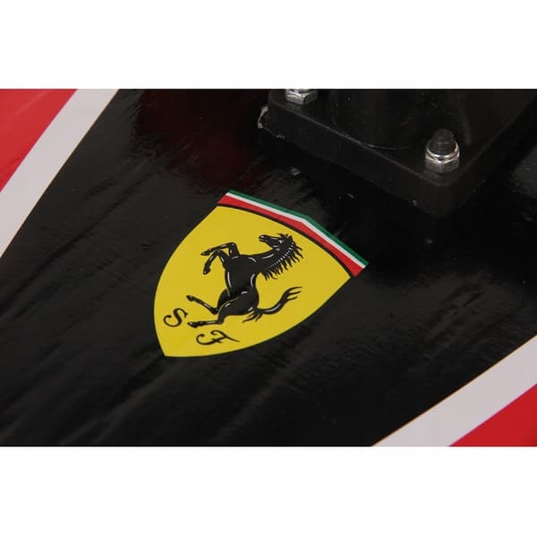 Ferrari X8 FBW19 Skeittilauta Musta/Punainen