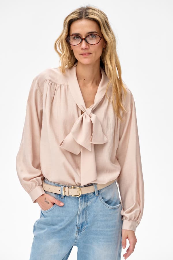 Damebluse Lea Lys Beige 34/36