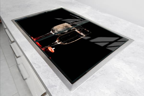 GLASBESKYTTELSESPLADE TIL KOMFUR 70x52 VIN