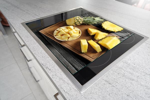 GLAS SKÆREBRÆT 45x52 ANANAS