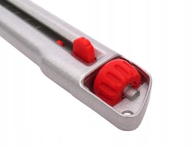 TAPETTKNIV METALL 18MM BRÄCKBLAD
