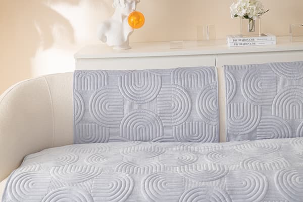 Sofaovertræk 90x210 cm, let grå, reliefmønster
