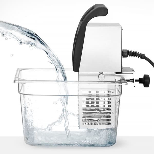 MASTERVIDE 2000 W immersionscirkulator för sous vide-matlagning
