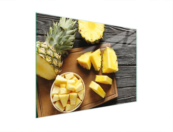 GLAS SKÆREBRÆT 30x22 ANANAS
