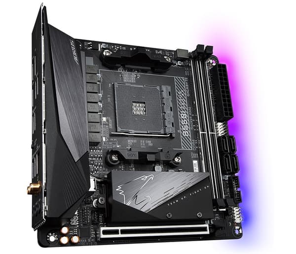 Gigabyte B550I AORUS PRO AX bundkort