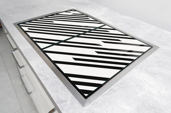 GLASBESKYTTELSESPLADE TIL KØKKEN 2x35x52 STRIBER