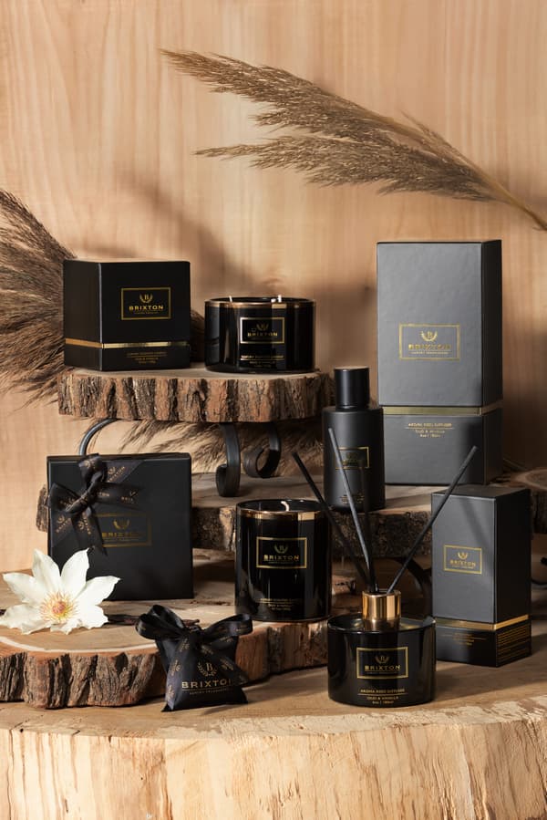 BRIXTON 30g Oud & Vanilla Bil/Garderobe Duftpose
