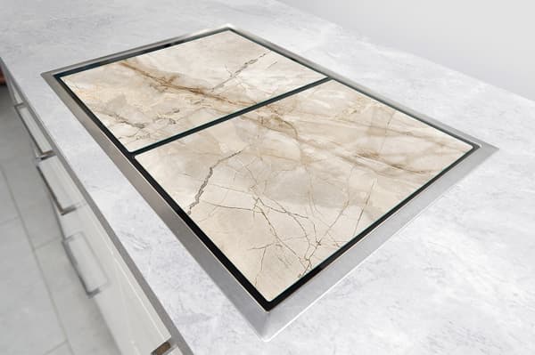 GLASSKYDDSPLATTA FÖR KÖK 2x35x52 MARMOR