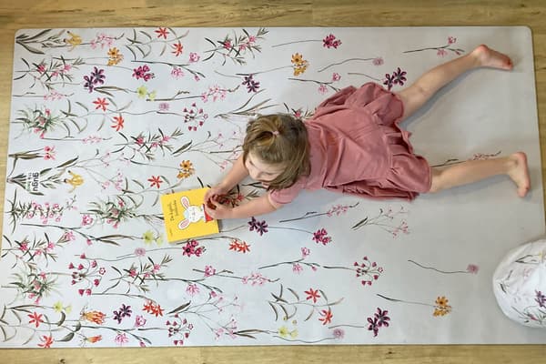 Stor gummimatta för blomsterträdgårdar