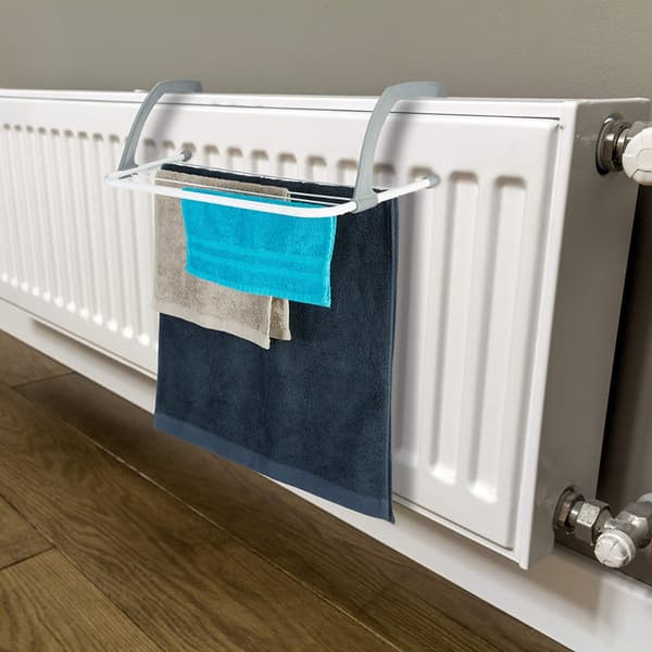 OO34 VASKESTANDSRADIATOR BALKON BADEKAR