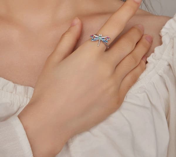 Anillo de libélula de plata ajustable S925