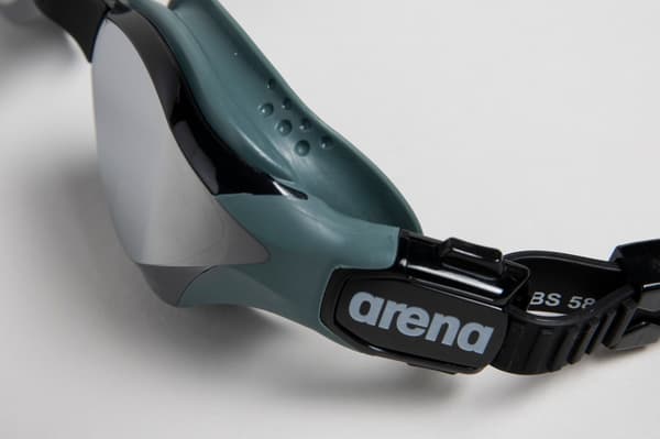 Arena COBRA TRI SWIPE MIRROR ONE SIZE SILVER-ARMY uimalasit
