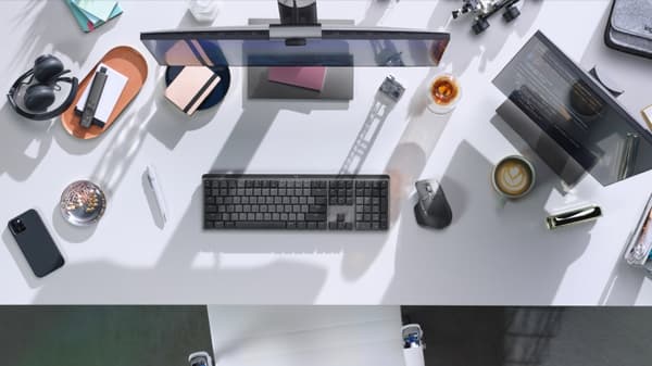 Logitech MX Master 3S Trådlös Mus RF Trådlös + Bluetooth, 8000 DPI, Grafit