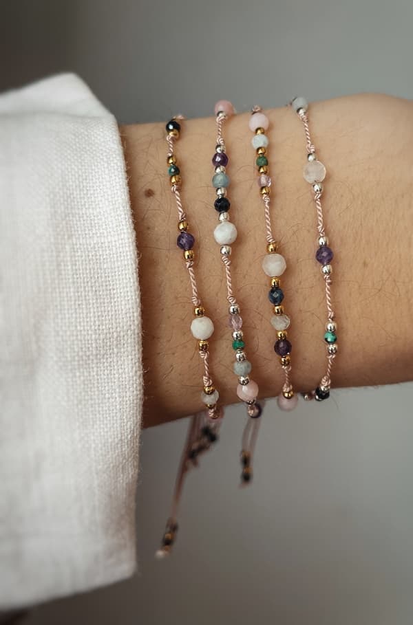 Fiskarnas armband med silverkulor