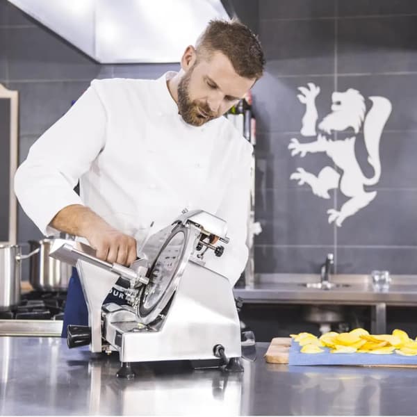 Elektrisk köttskärare PRO 220 mm
