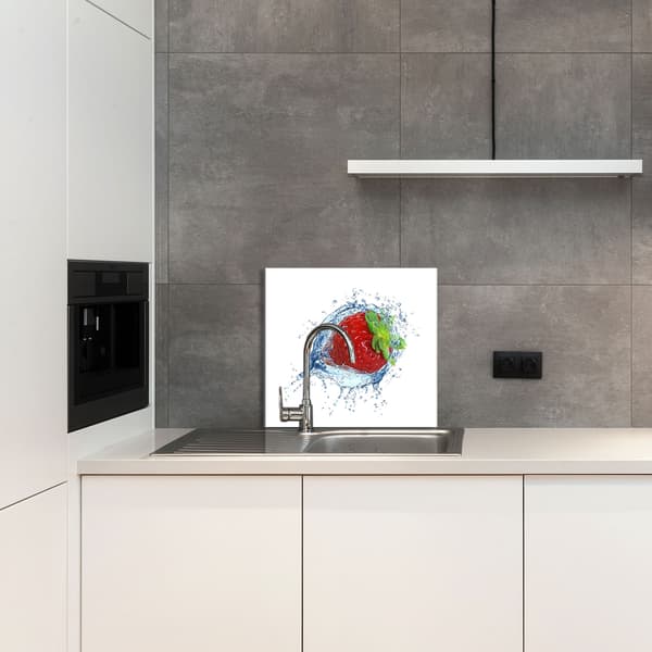 KEITTIÖN LASIPANEELI 65x60 Mansikka