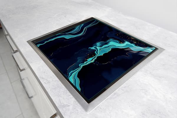 GLASSKYDDSPLÅT FÖR SPIS 50x52 MARMOR