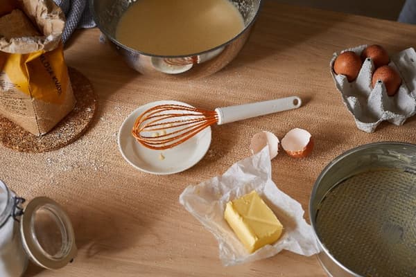 FISKARS FUNCTIONAL FORM Silikone håndpiskeris æggepiskeris