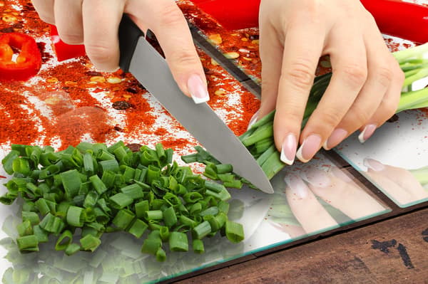 GLASPLADE TIL KØKKEN 65x52 CHILI