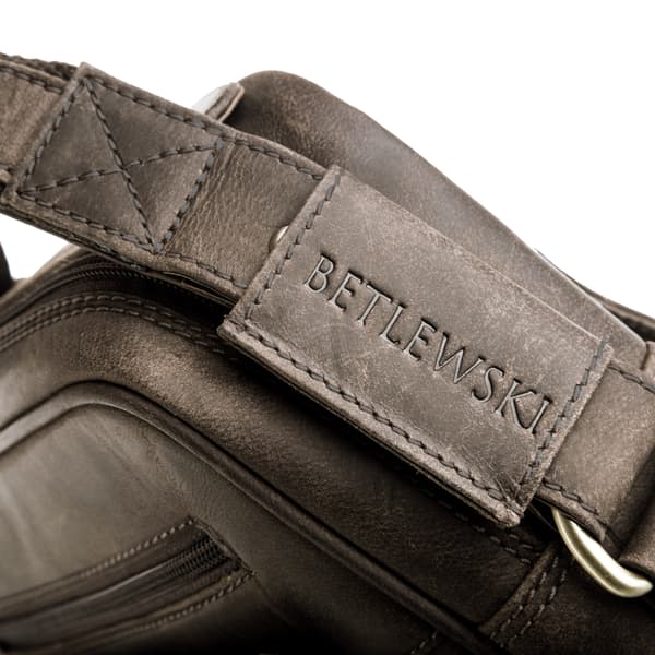 TBG-HT-100 BRUN HUNTER Herrväska +CERTIFIKAT