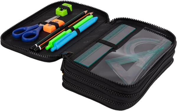Coolpack-kynäkotelo ja neulepusero Don't Do It -tarvikkeet