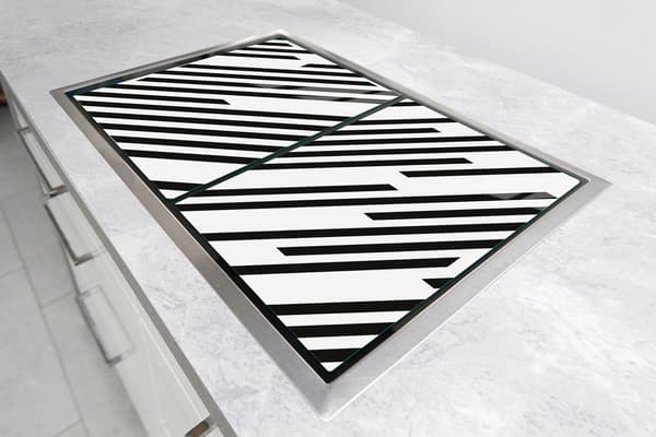 GLASBESKYTTELSESPLADE TIL KOMFUR 85x52 STRIPS