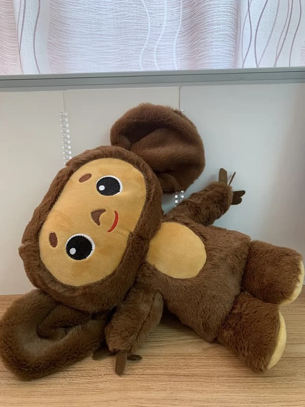 PEHMOLELU RUSKEA OLENTO ISOILLA KORVILLA 30 CM