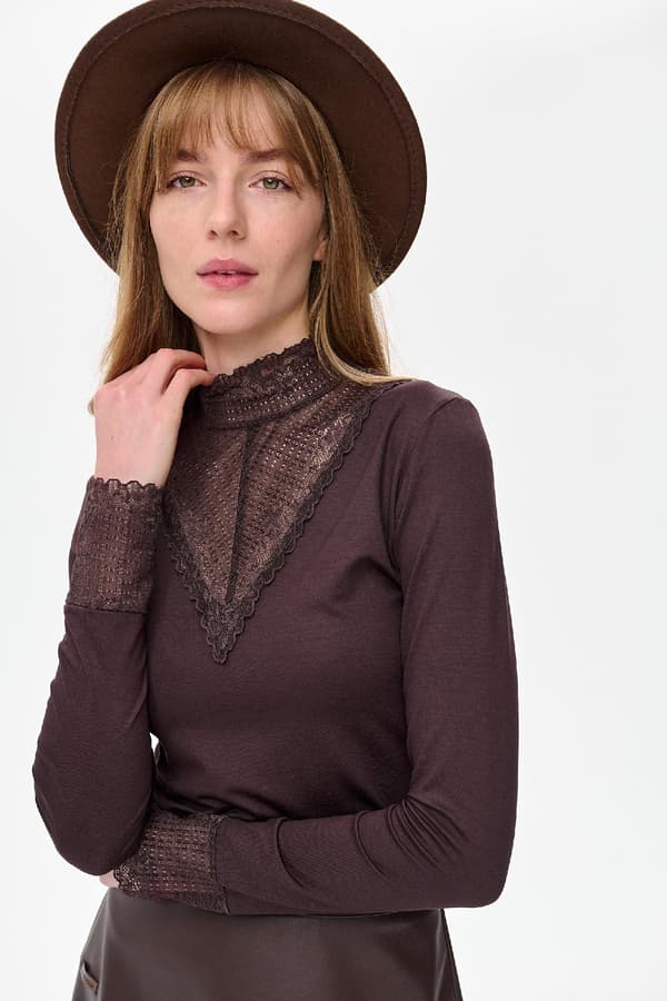 Damebluse Oyana 2 Chokolade 44
