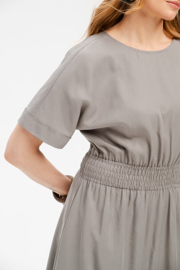 Hela Khaki Klänning 36/38