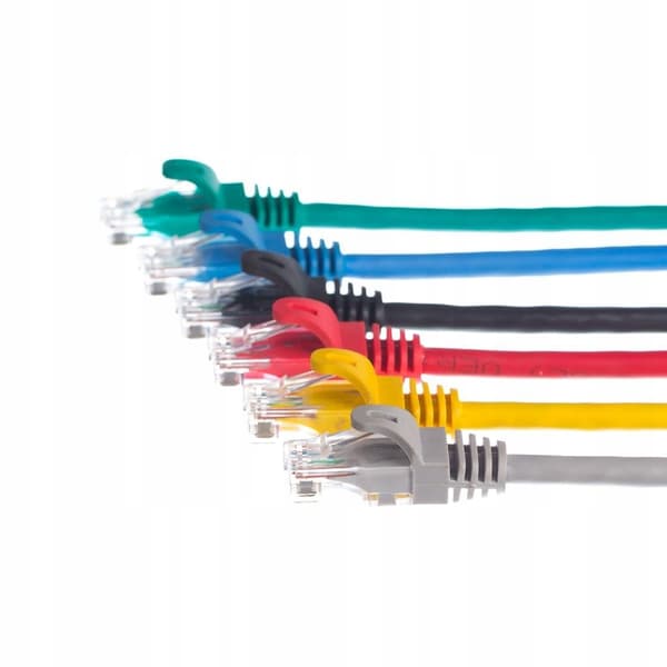 Patchkabel RJ45, Netrack gjuten kapsling, kat. 5e UTP, 2m grå