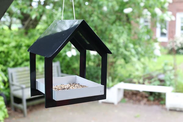 Hængende fuglefoderautomat, metal