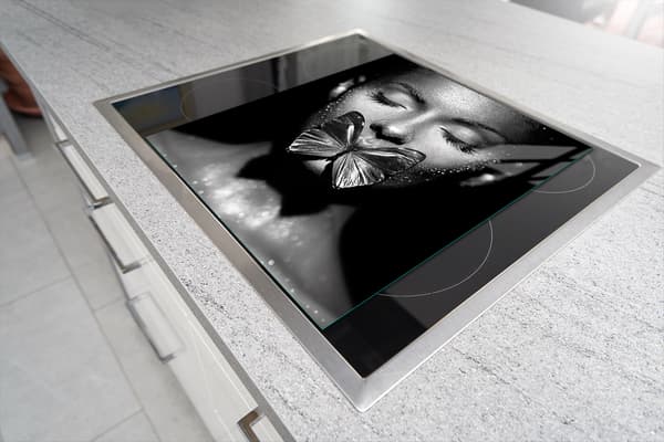 SKÄRBRÄDA I GLAS 45x52 KVINNA
