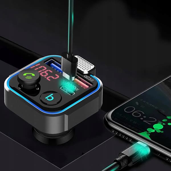 FM-SÄNDARE BLUETOOTH QC USB PD SNABBLADDARE