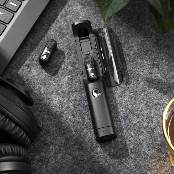 4-i-1 2,4 GHz USB-C trådløst mikrofonsæt MAGIC-02 - Sort