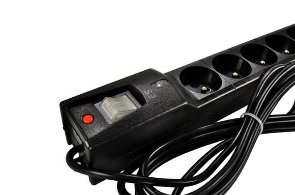 Lestar LX 810 5m sort strømskinne