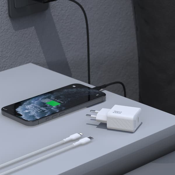 USB-C vægoplader med USB-C kabel - iPhone Lightning GaN PD 20W - Sort