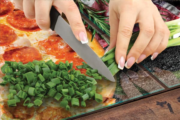 LASINEN SUOJALEVY LIEDELLE 90x52 PIZZA