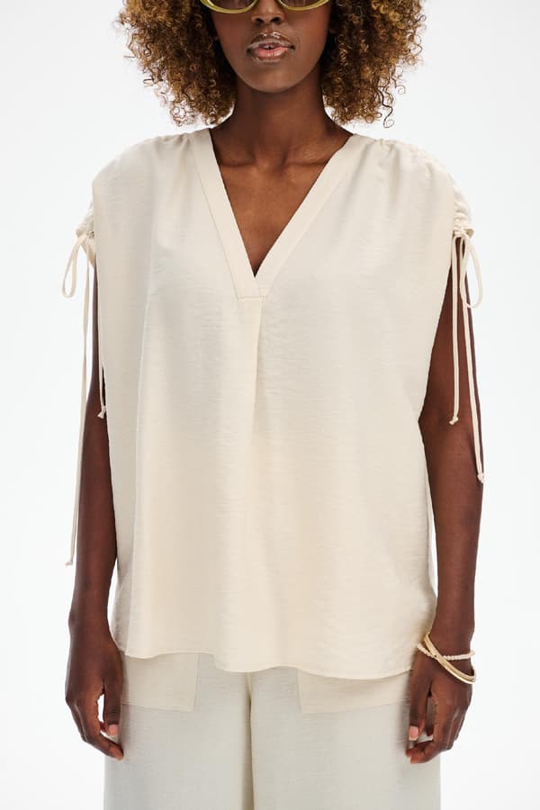 Damblus Alis ljusbeige 44/46