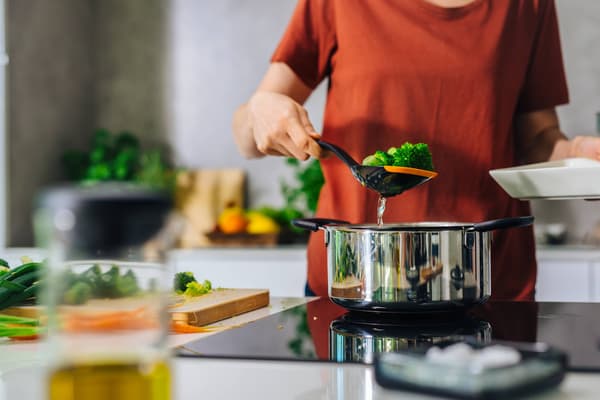 FISKARS FUNCTIONAL FORM Hulske til at afdryppe dumplings