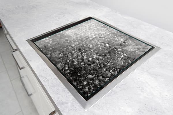 GLASBESKYTTELSESPLADE TIL KOMFUR 50x52 DROPS