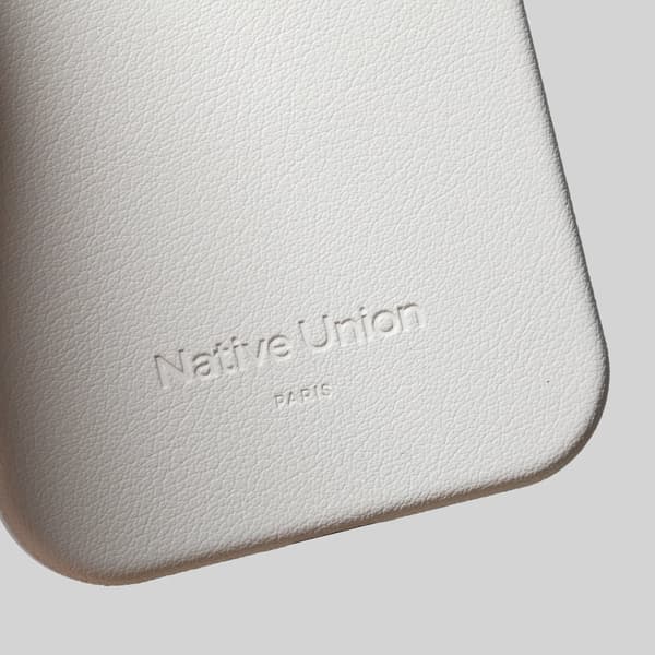 Native Union Active Case - etui til iPhone 16 Pro Max kompatibelt med MagSafe (sandsten)