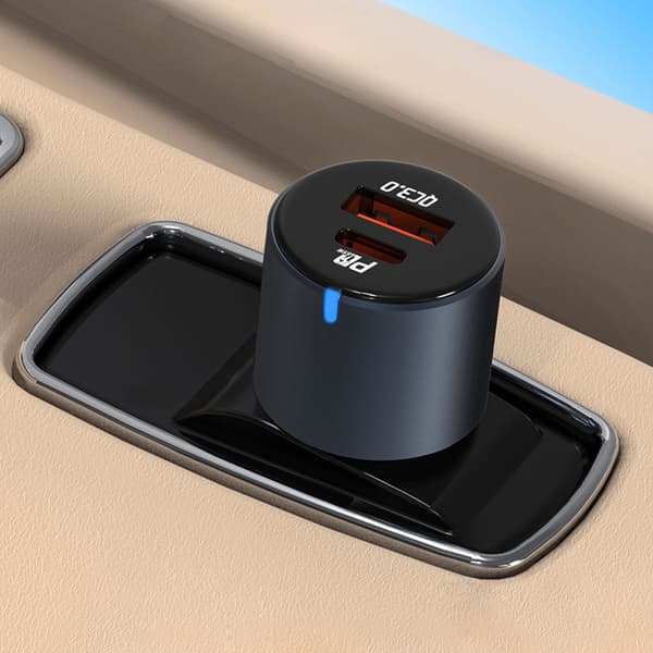 Biloplader til mobiltelefon 12V USB-C 100W | USB-C | USB-A | QC | PD