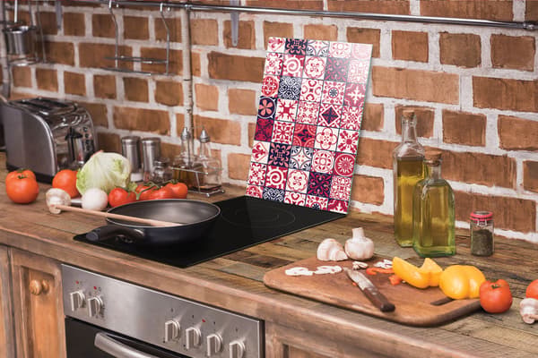 GLAS SKÄRBRÄDA 35x52 MOSAIK