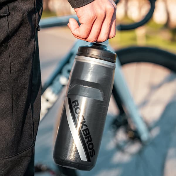 BPA-fri termocykelflaske 620 ml - Gradient sort