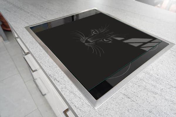 GLAS SKÆREBRÆT 52x40 KAT