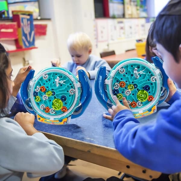 3D-labyrint och logikspel för barn 3-9 år