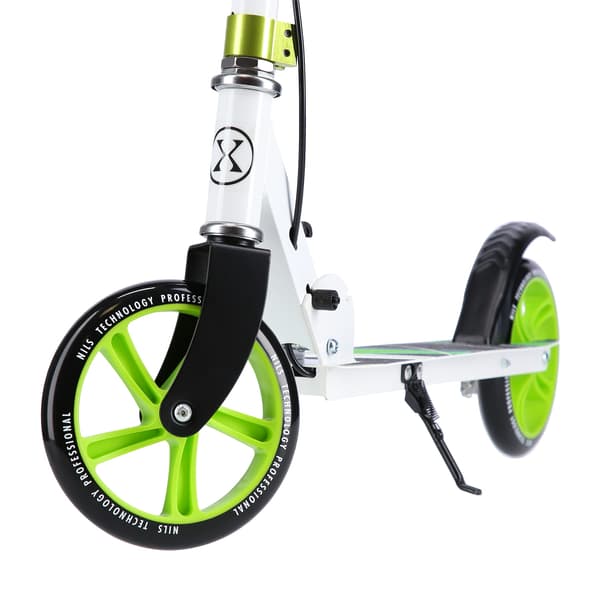 HM0180 GRÖN SCOOTER NILS EXTREME
