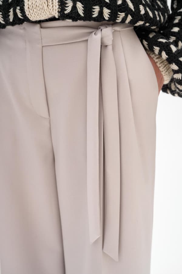 Roza Latte 42 Damebukser